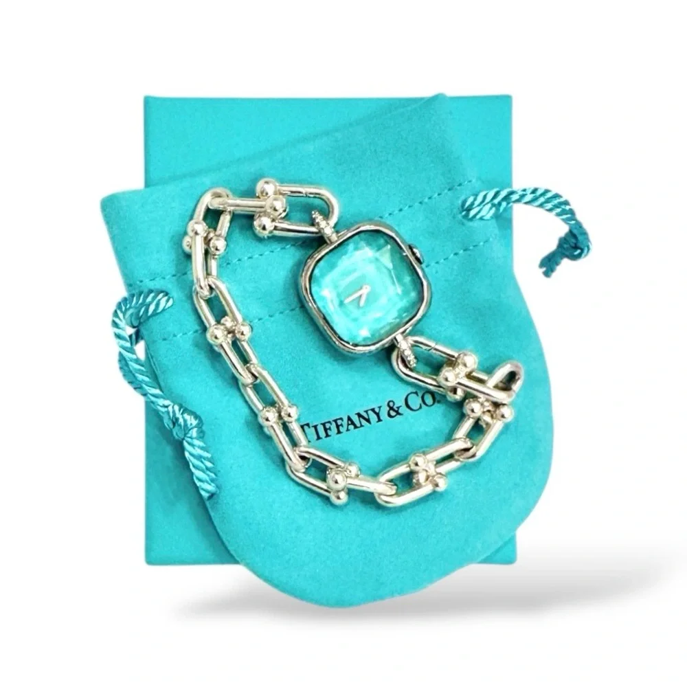 Tiffany & Co. 🩵instantly recognizable